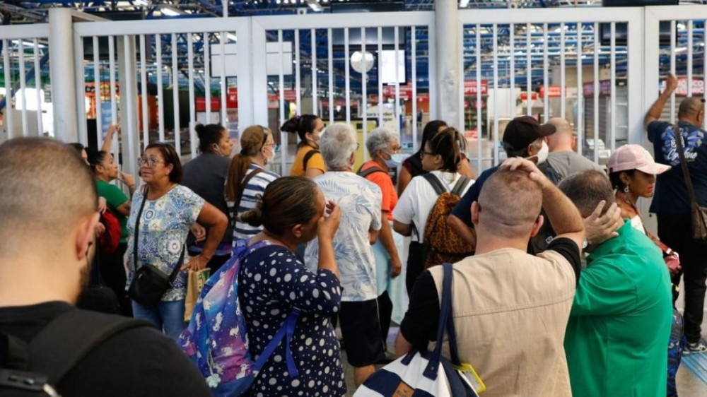 Metrô SP: paralisação deve ser encerrada na quarta-feira (29)