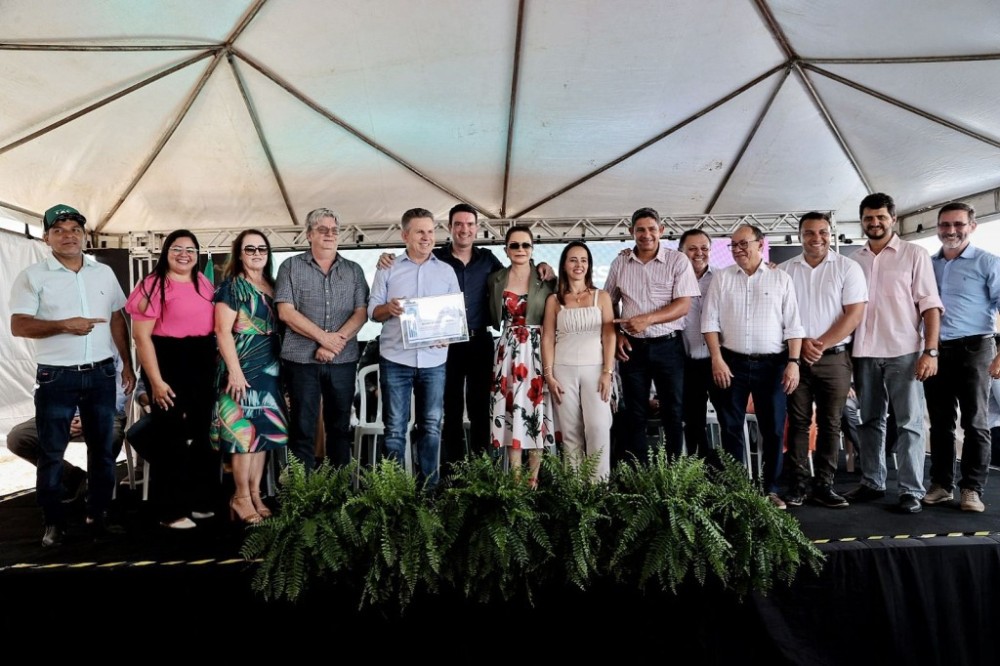 Prefeito declara que primeira-dama de MT tem transformado vidas e construído sonhos com projetos sociais