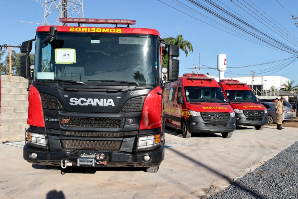 Governo de MT entrega viaturas e promove militares do Corpo de Bombeiros nesta sexta-feira (1º)