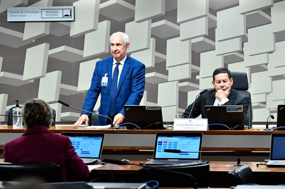 Vai a Plenário projeto que impede contingenciamentos no Fust