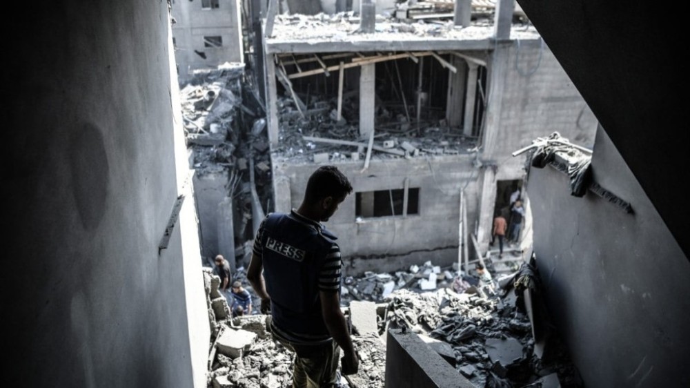 Ataque de Israel mata 21 parentes de repórter da Al Jazeera em Gaza