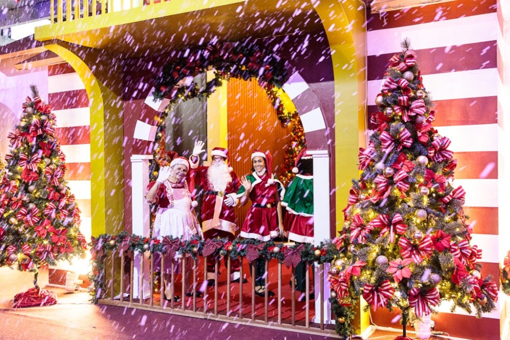 Visitantes do Natal Abençoado podem doar fraldas, leite em pó ou caixas de chocolate