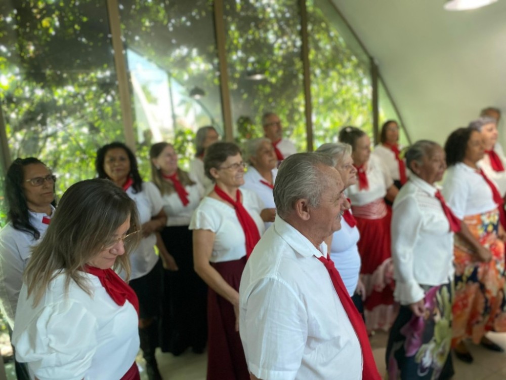 Coral Vozes e Sorrisos do PreviSinop se apresenta hoje (16) no Natal dos Sonhos