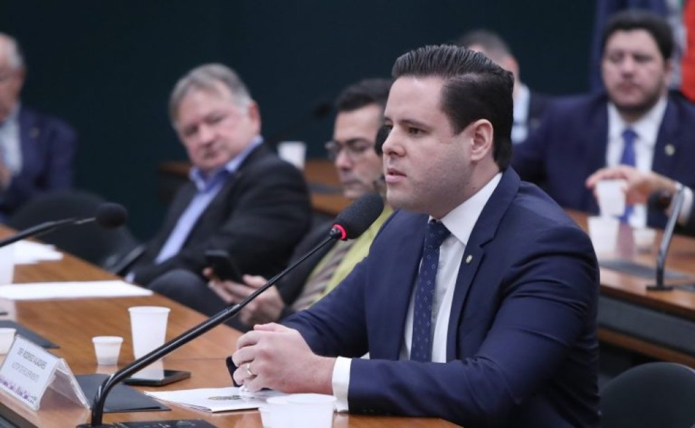 Comissão aprova projeto que ajusta normas militares à Lei Antidrogas