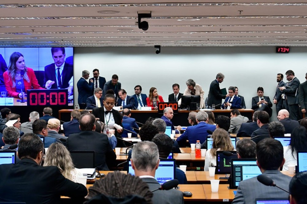 CMO aprova relatório sobre o projeto da lei orçamentária para 2024