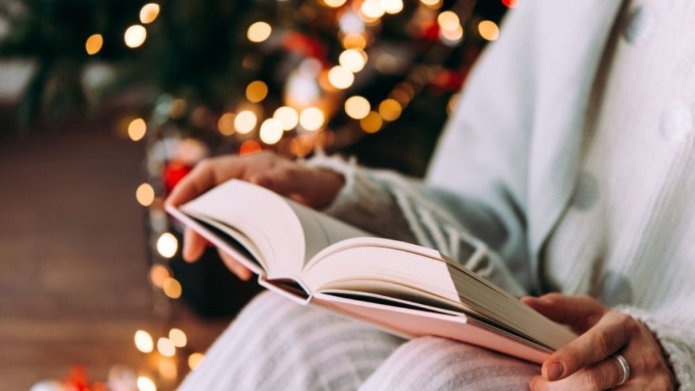 7 livros aconchegantes perfeitos para ler no Natal