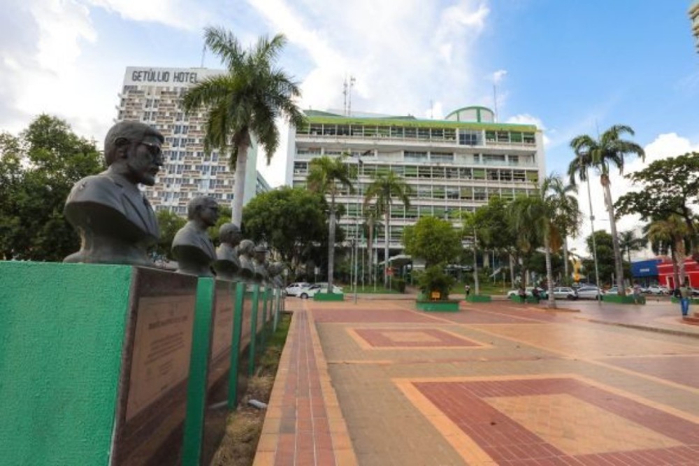 Relatório preliminar da equipe de plantão da Saúde aponta problemas com escala de médicos, falta de medicamentos e insumos e problemas para transferência de pacientes