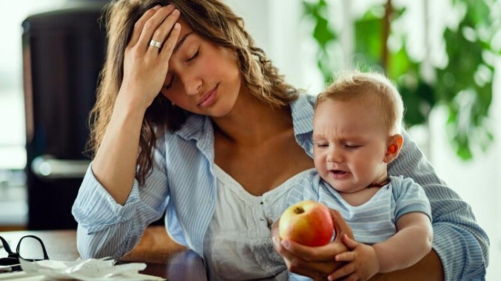 96,9% das mães se sentem esgotadas após o nascimento dos bebês