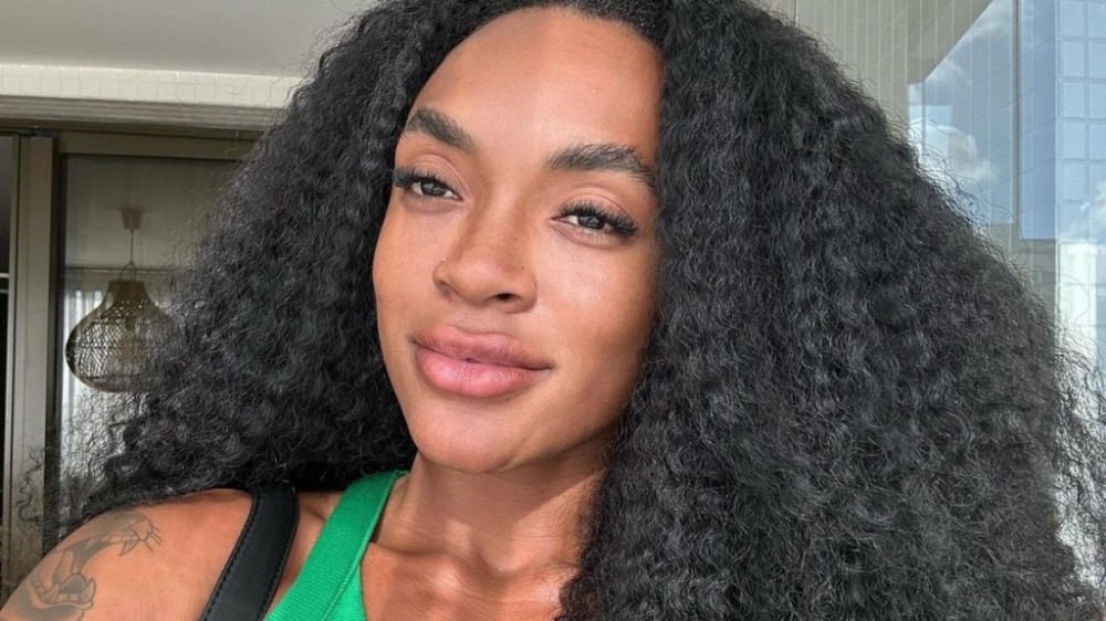 Patrícia Ramos comanda talk show sobre bronzeamento e entrega detalhes