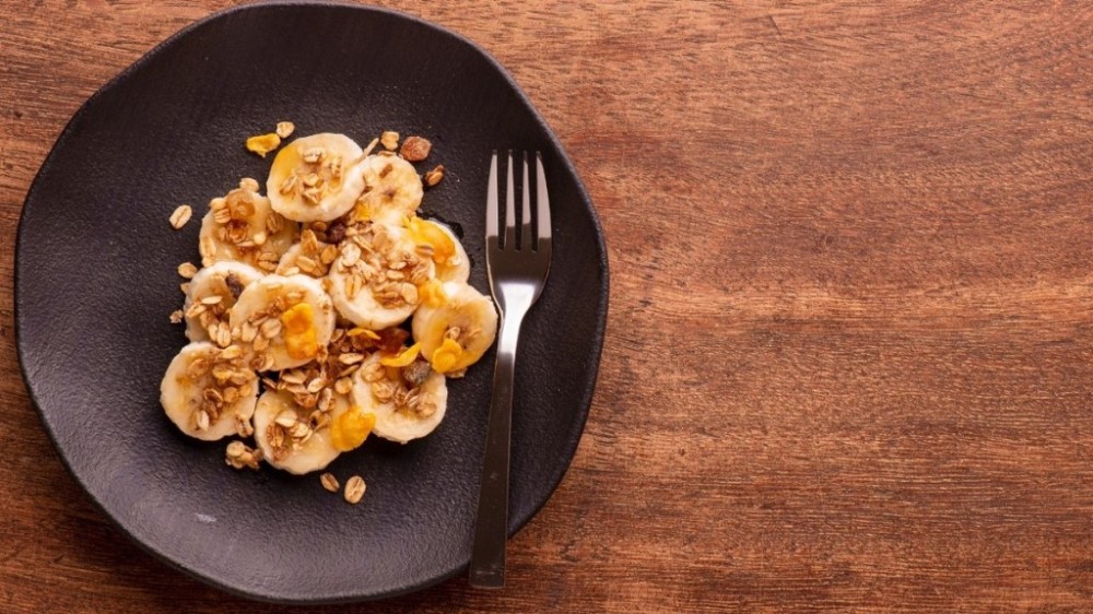 3 receitas de sobremesas com banana para se deliciar sem sair da dieta