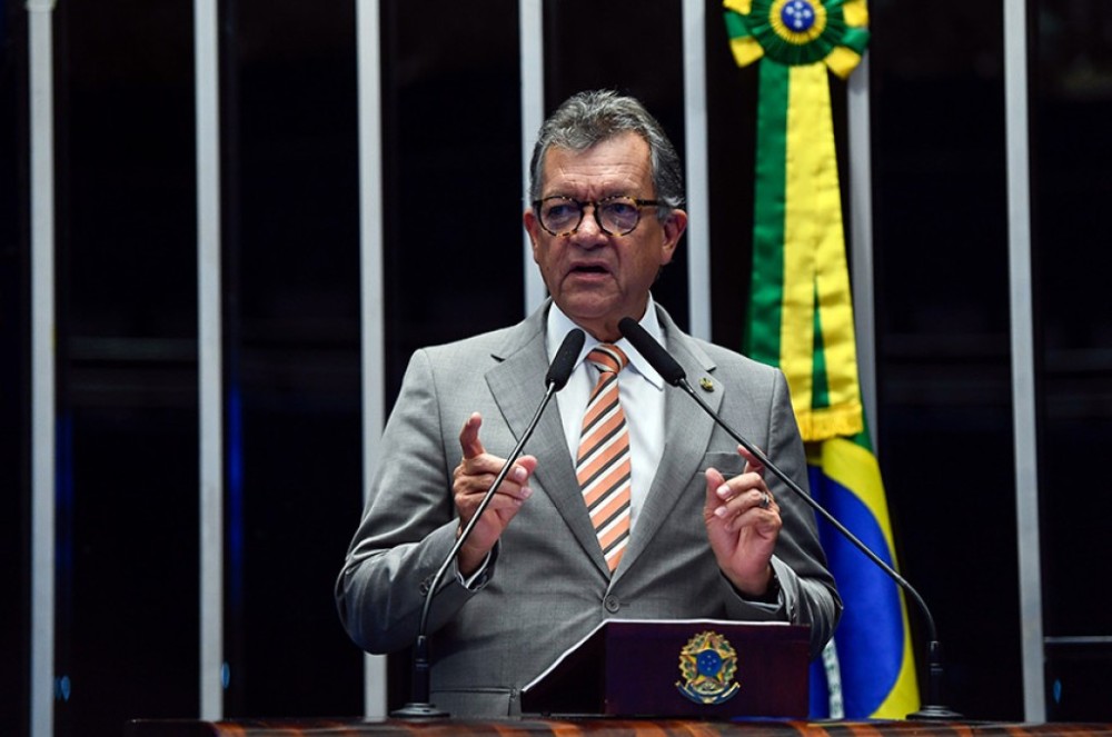 Laércio defende produção nacional de fertilizantes