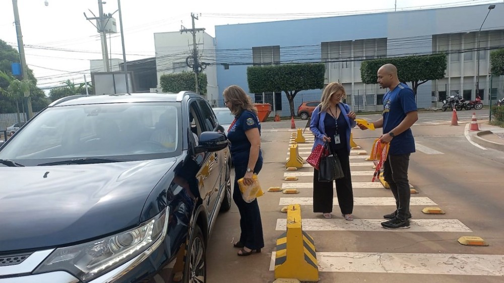 Detran-MT realiza ações educativas para prevenção de acidentes durante o Carnaval
