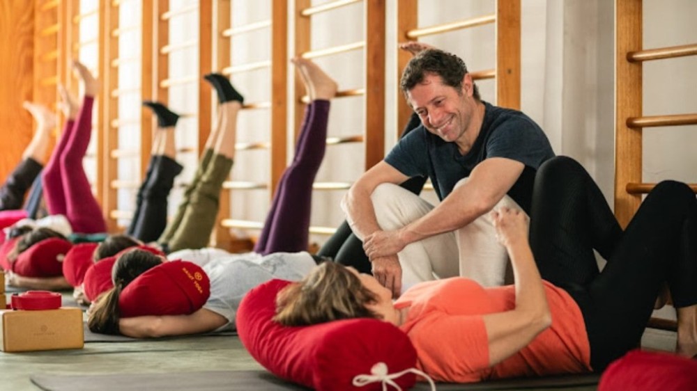Sente vontade de praticar yoga? Veja 6 dicas para iniciantes
