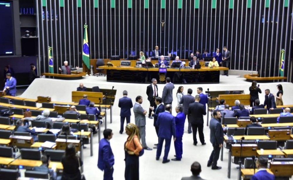 Câmara aprova medida provisória que concede crédito para ações de defesa civil; acompanhe