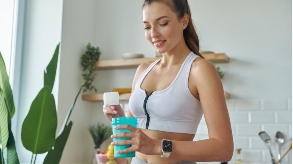 Whey protein: 5 truques para saber se seu suplemento é falsificado ou original