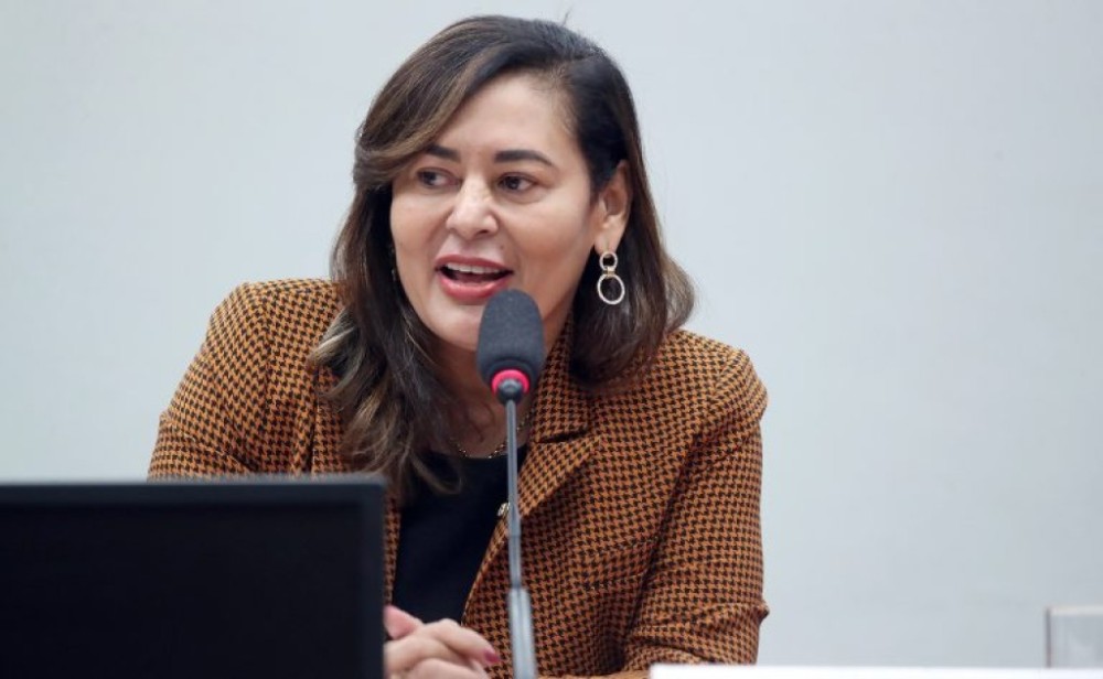 Dilvanda Faro é eleita presidente da Comissão da Amazônia