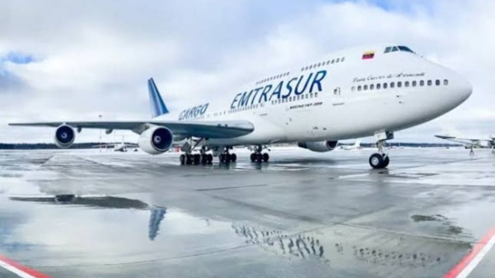 Maduro fecha espaço aéreo para Argentina após suposto 'roubo' de avião