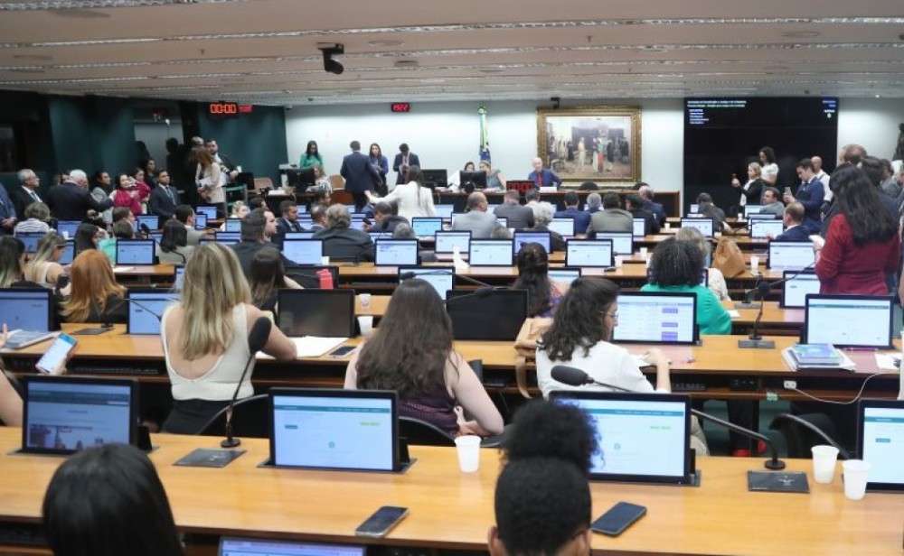 Eleitos presidentes de 26 das 30 comissões permanentes da Câmara