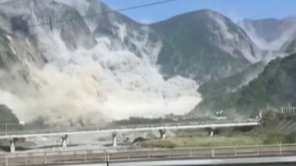 Sobe para 13 o número de mortos no terremoto em Taiwan