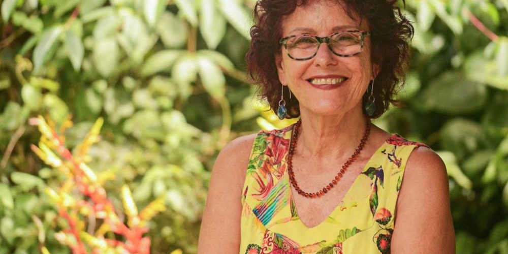 Roeana Murray escreve primeiro poema no hospital após ataque de cães