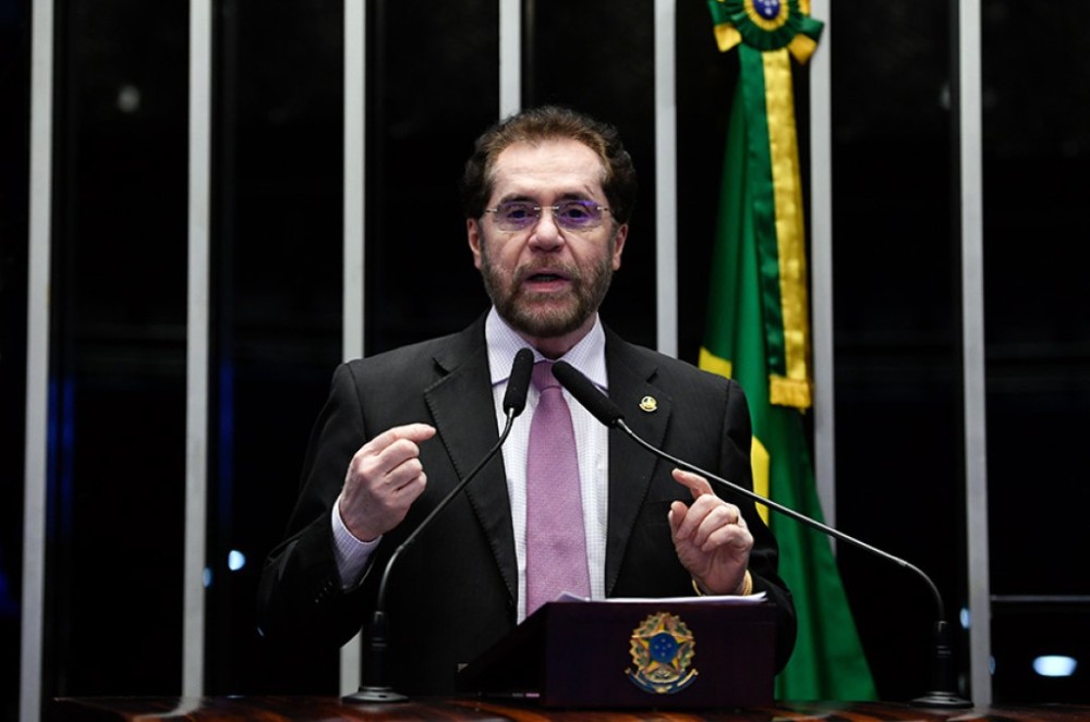 Plínio Valério pede diferenciação entre negros e pardos em cotas afirmativas