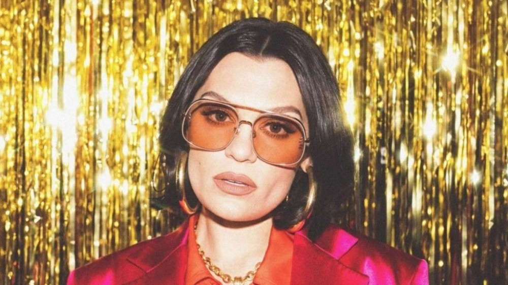 5 curiosidades sobre Jessie J, cantora que descobriu gravidez durante show no Brasil