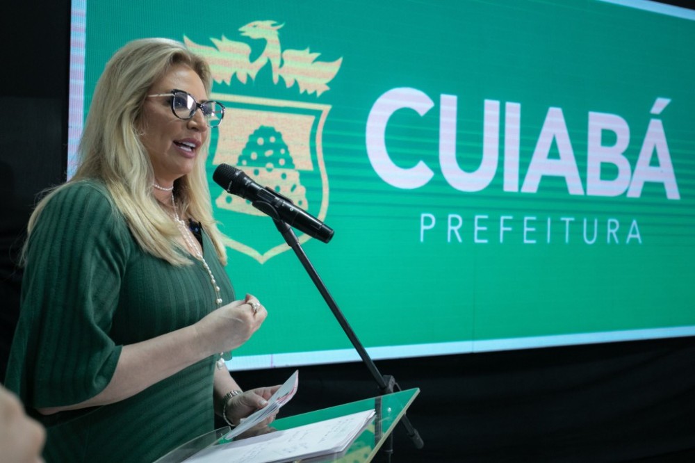 Primeira-dama Márcia Pinheiro cita relevância da Secretaria da Mulher no combate à violência e na promoção da independência para vítimas