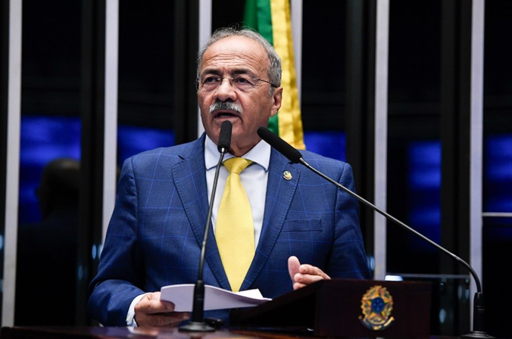Chico Rodrigues celebra redução da fome, mas alerta sobre continuidade de políticas