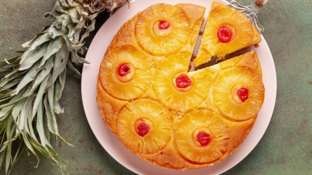 Aprenda a fazer um bolo gelado de abacaxi delicioso e fácil