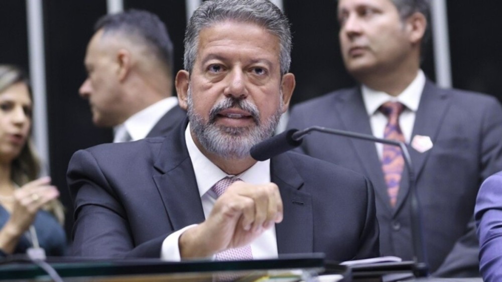 Metade dos deputados federais acha positiva a gestão de Arthur Lira