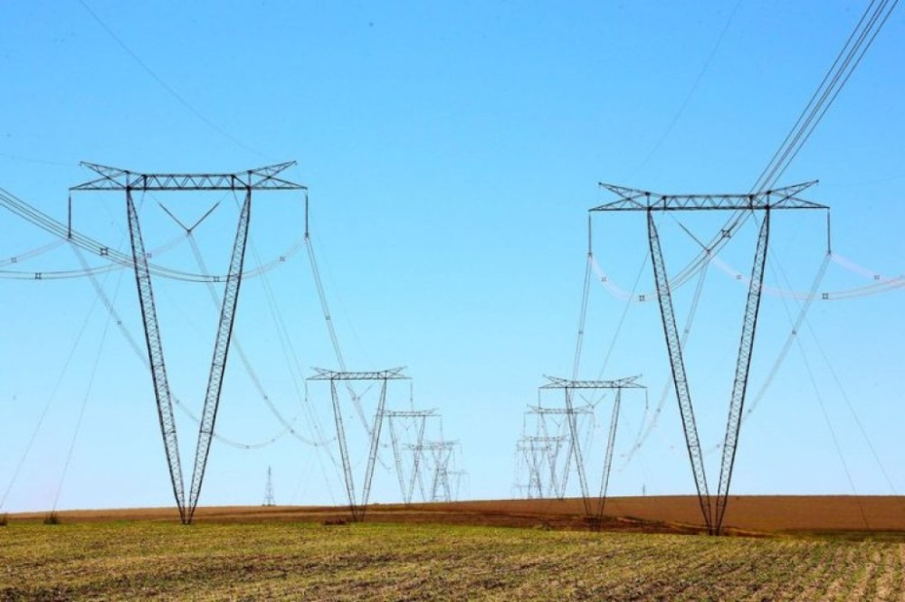 Comissão da Câmara discute desafios do setor de distribuição de energia elétrica