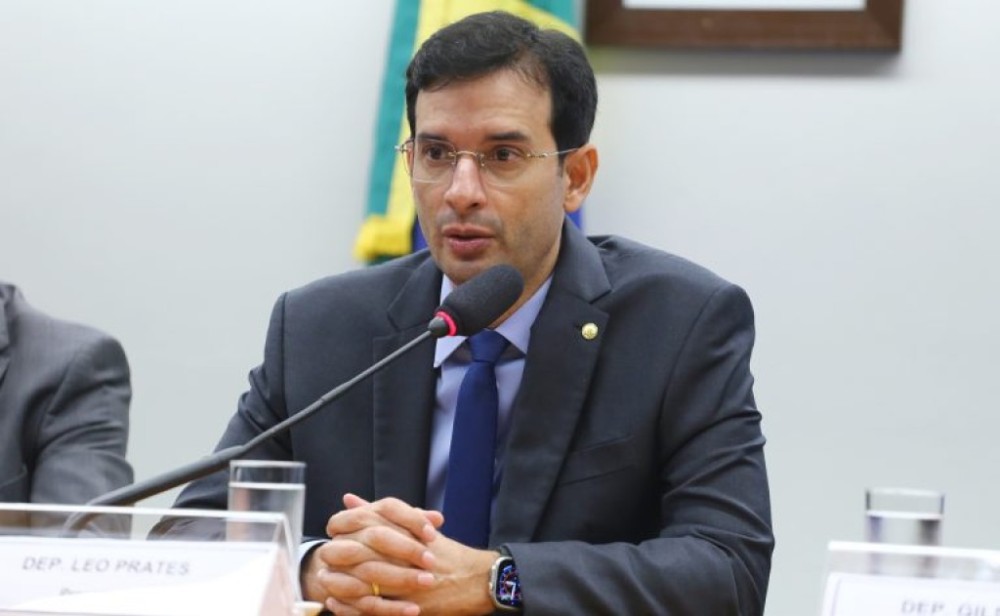 Comissão aprova projeto que dá prazo de cinco anos para fim de produção de cloro com uso de células de mercúrio