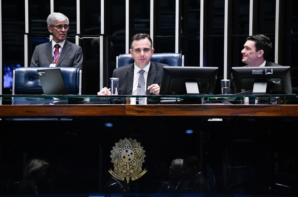 Mudança climática e biodiversidade entram na educação ambiental, aprova Senado