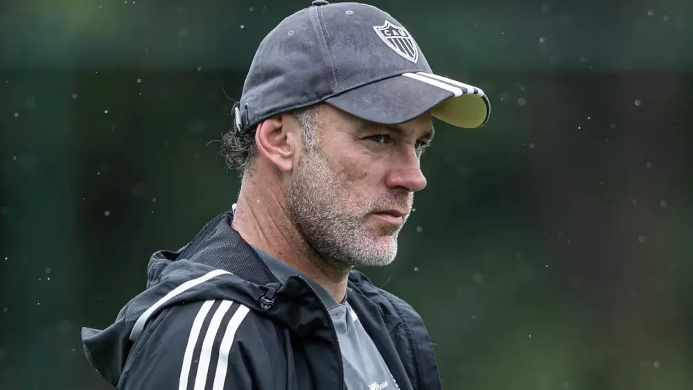 Gabriel Milito, do Atlético, é indicado a prêmio de melhor técnico do mundo Argentino disputa o troféu da IFFHS com treinadores do Manchester City e Real Madrid