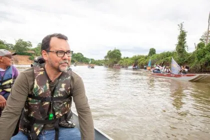 Caravana liderada por Lúdio mostra importância do rio Paraguai para população Grupo seguiu trajeto do principal rio que forma o Pantanal mato-grossense na última semana